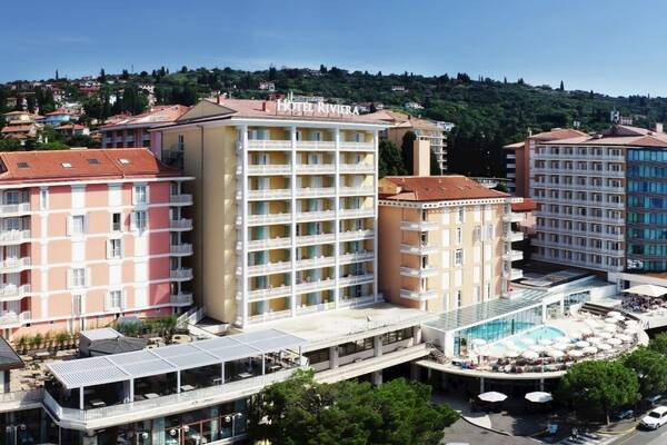 Hotel  Riviera ****