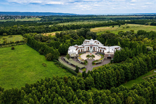 Lotus Therme Hotel & Spa