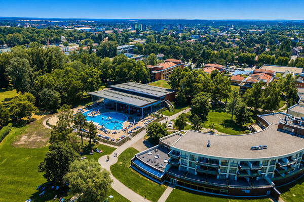 Hotel Azúr ****