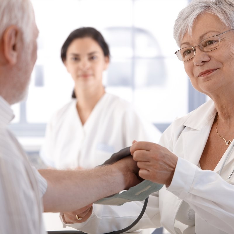 Pobyt s lekárskym vyšetrením a procedúrami