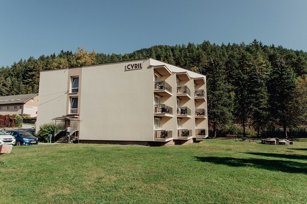 Dependance Cyril ***