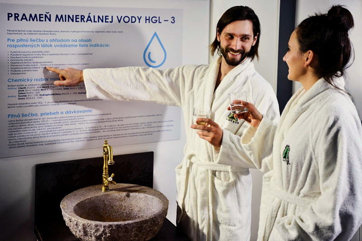 Dependance Diana ***