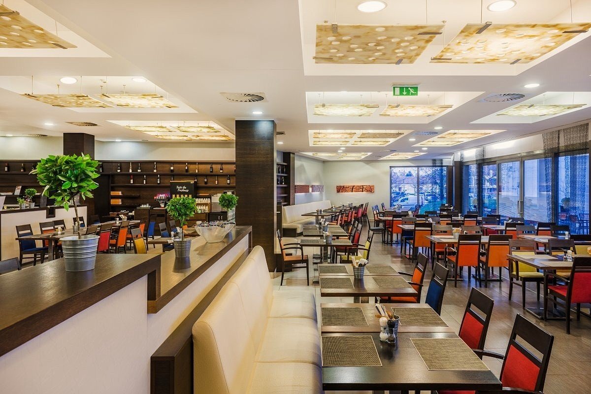 Hotel Park Inn Sárvár ****