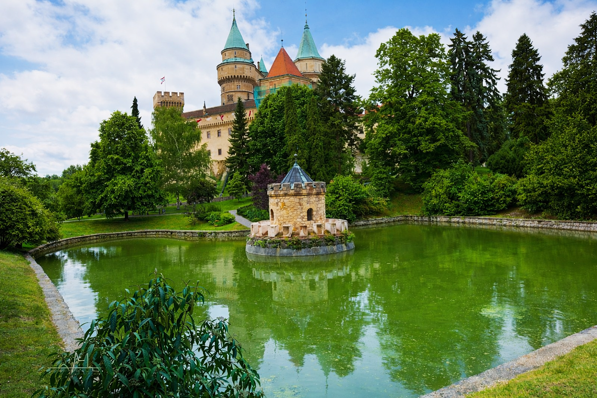 Hotel pod Zámkom ****