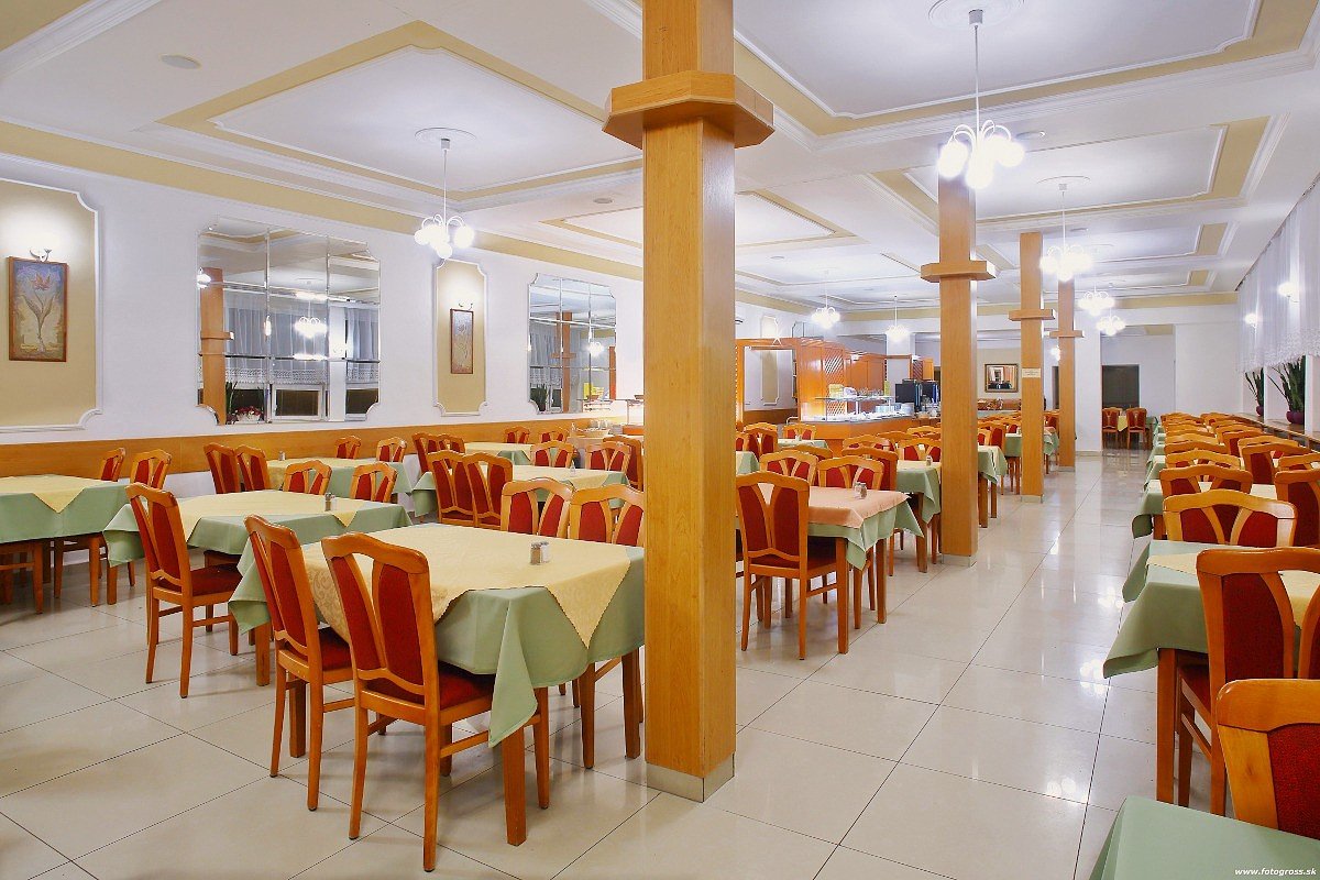 Turzov dom (Mier) ***