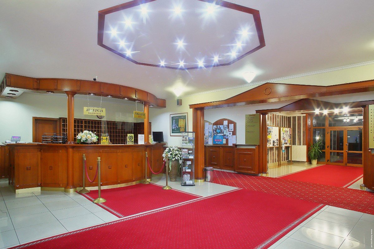 Turzov dom (Mier) ***