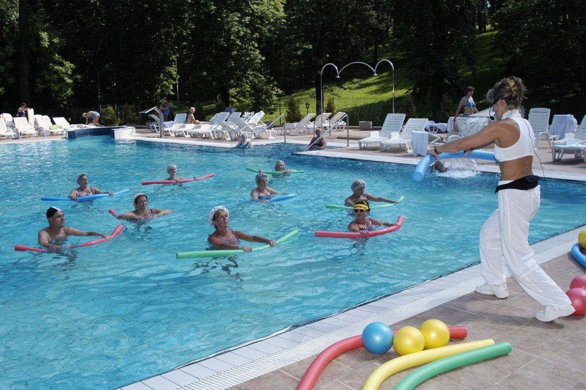 Turzov dom (Mier) ***