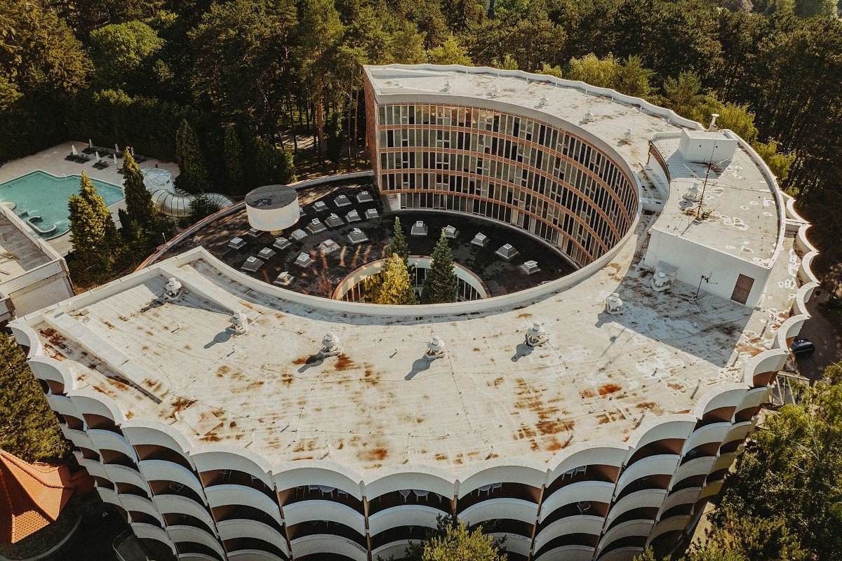 Liečebný dom Bôrina (Baník) ***