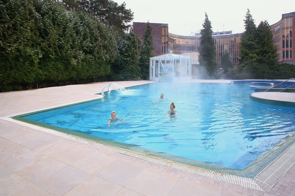 Liečebný dom Bôrina (Baník) ***