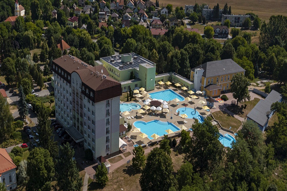 Liečebný dom Rimava ***