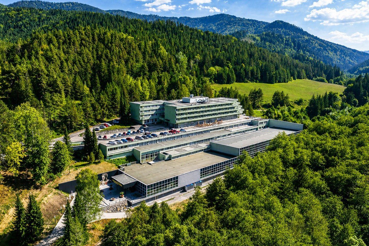 Pitná kúra v kúpeľoch Brusno