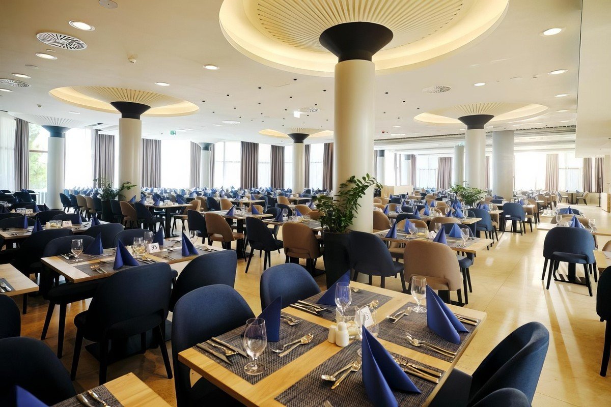 Hotel  Riviera ****