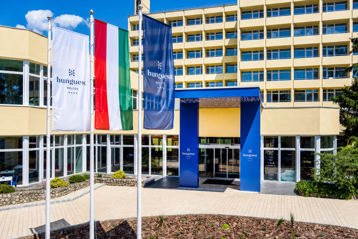 Hunguest Hotel Helios ****