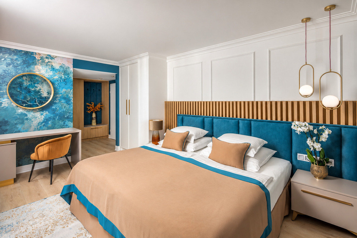 Lotus Suite