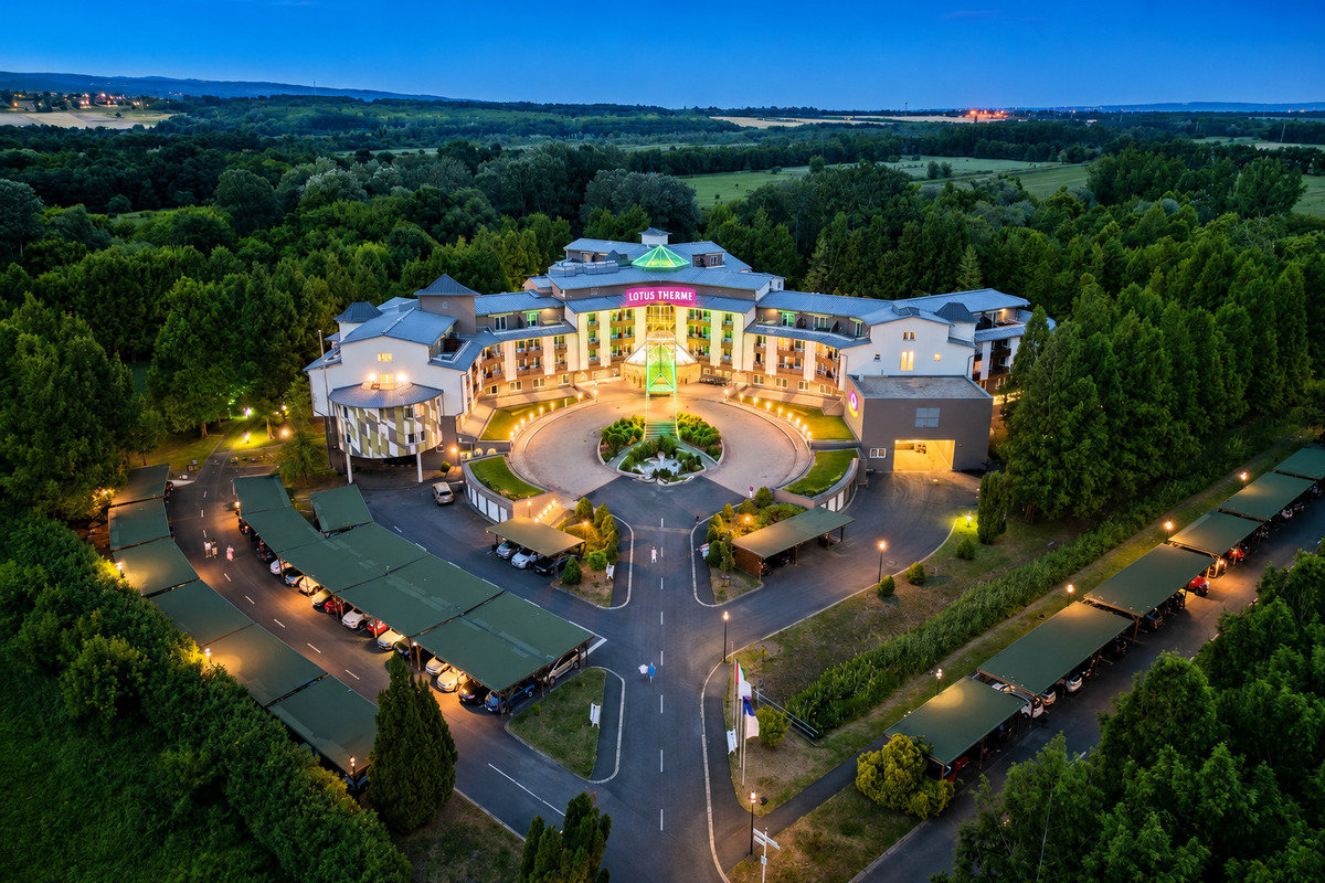Lotus Therme Hotel & Spa *****