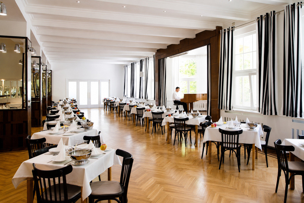 Kúpeľný hotel Jirásek ***