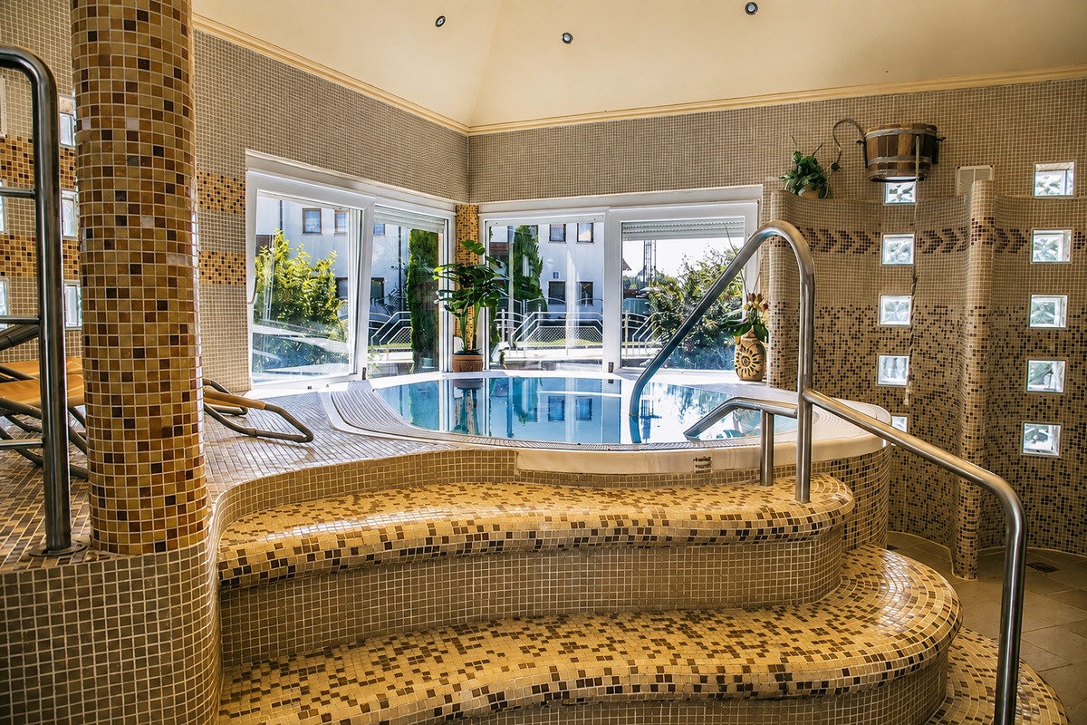 Hotel Aqua Therm ***