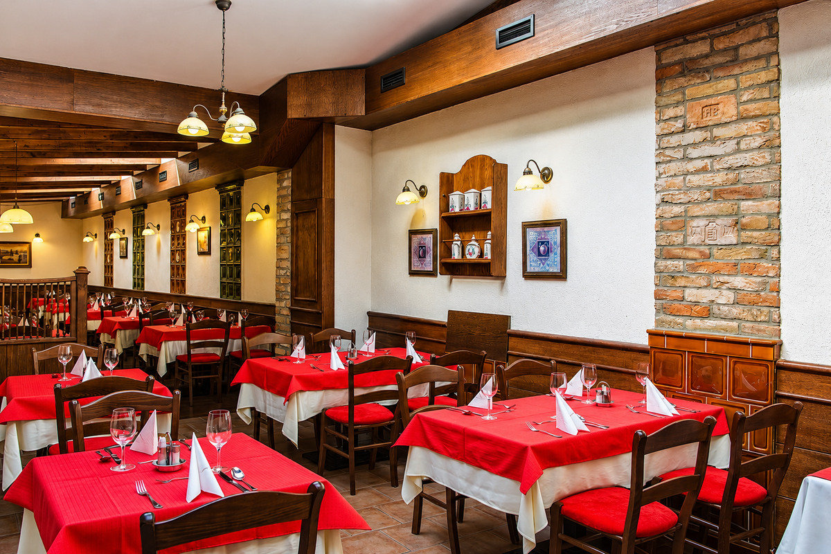 Hotel Piroska ****