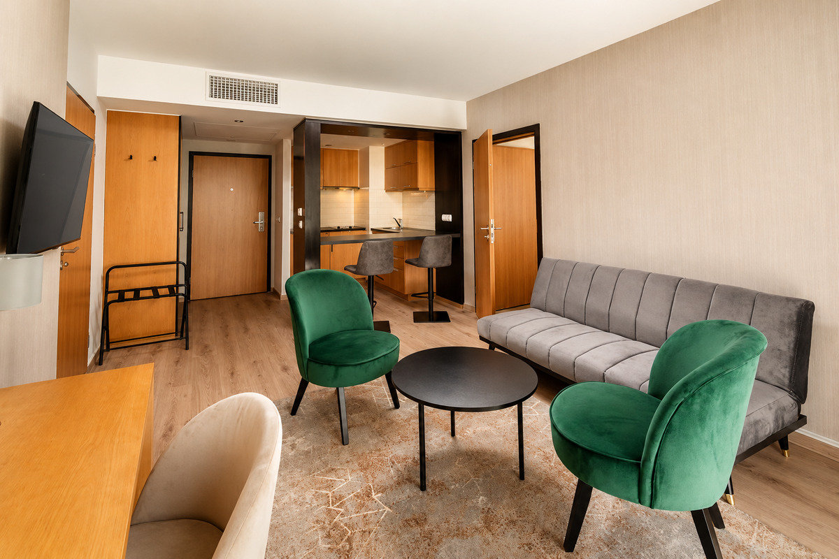 Top Floor Suite