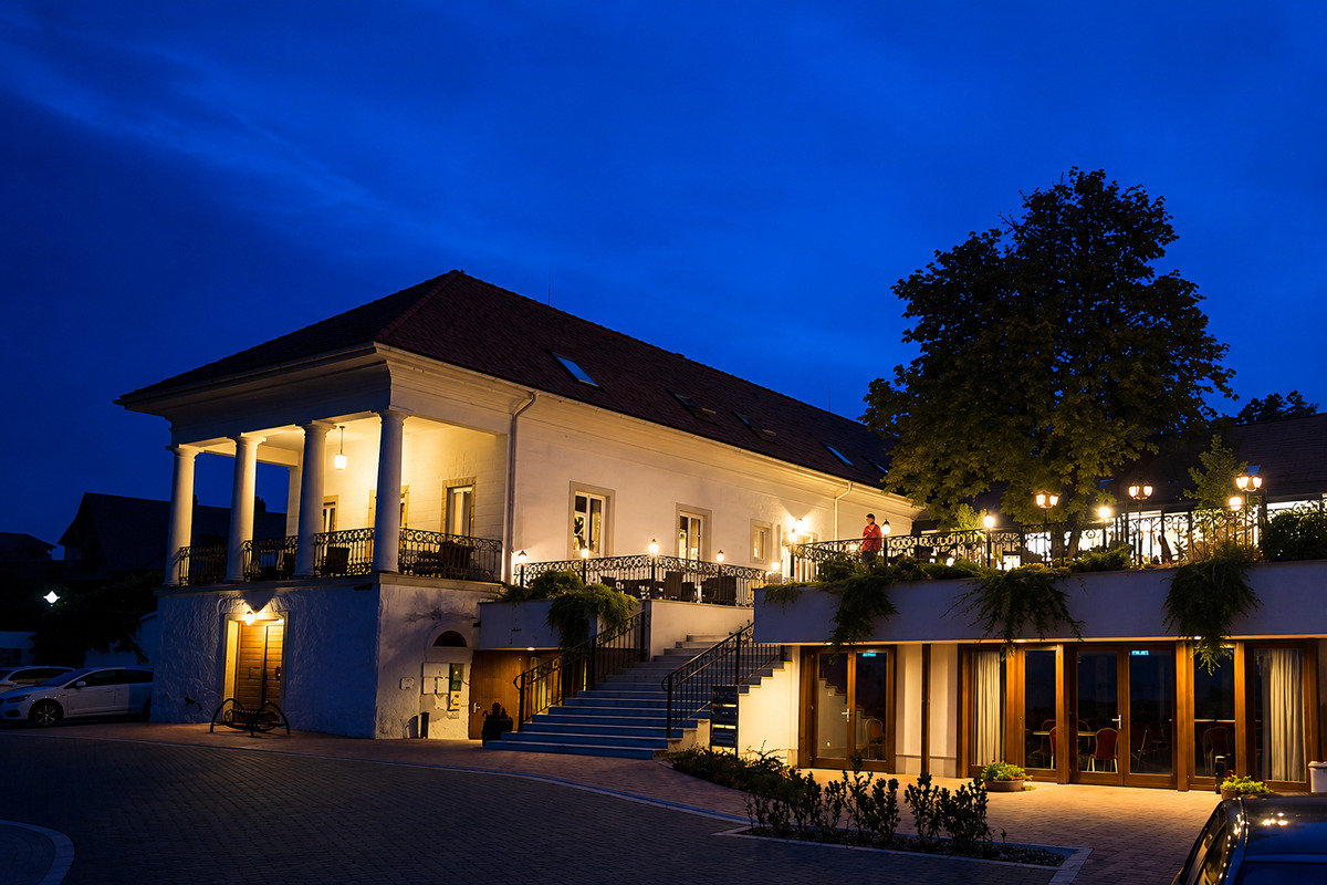 Zenit Hotel Balaton ****
