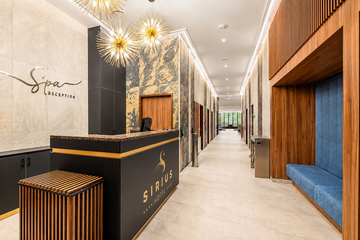Hotel Sirius Superior  ****