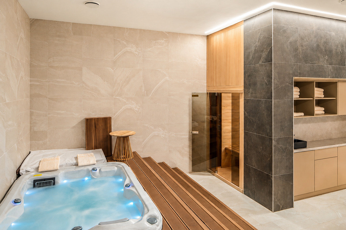 Hotel Sirius Superior  ****