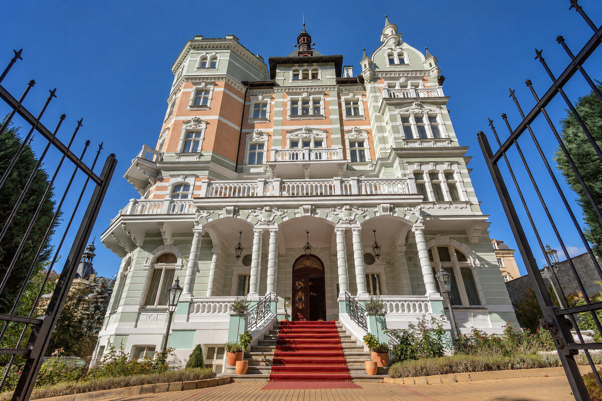 Savoy Westend Hotel *****